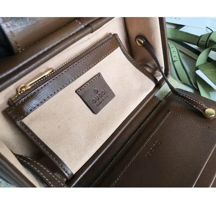 Brother sam 2201DJ0011 Bag Gucci 0802